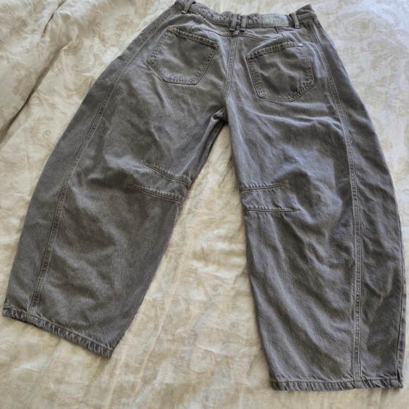 We the Free Good Luck Mid-Rise Barrel Jeans 👖- sz 28 Short grey - Picture 5 of 5